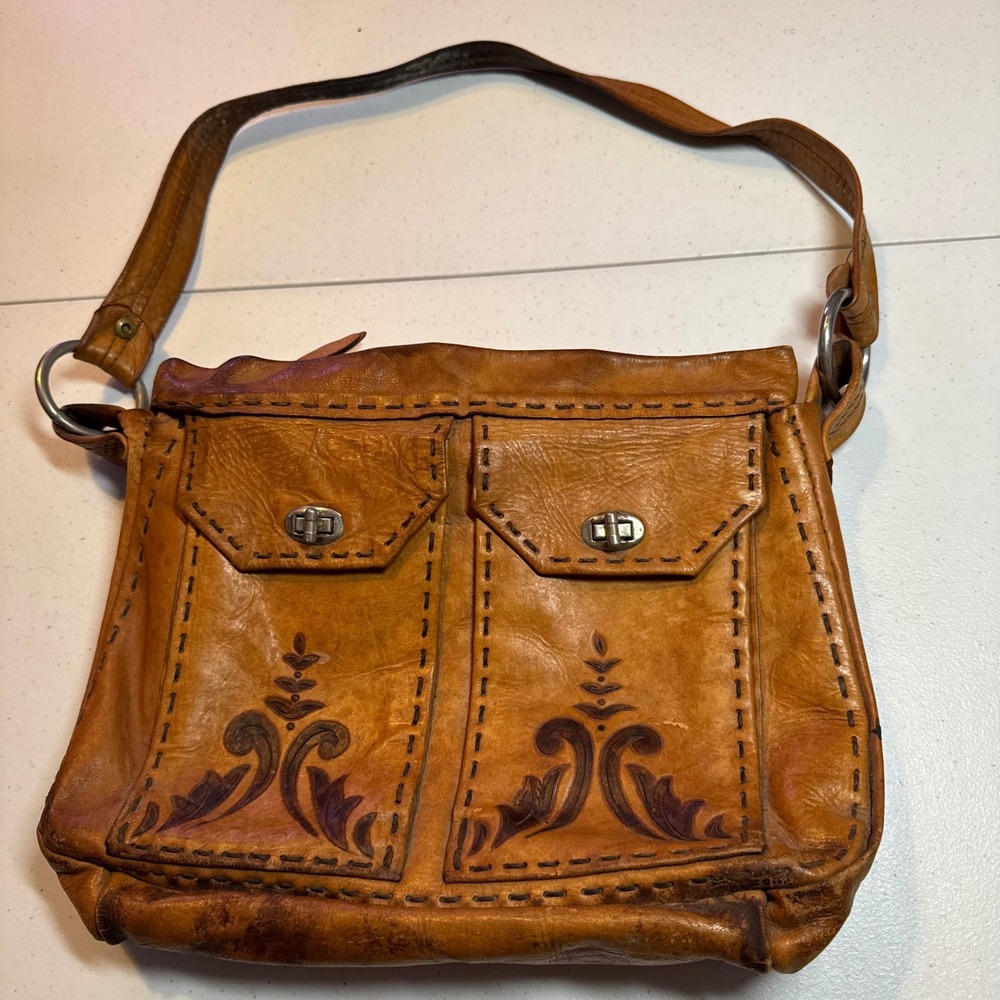 Vintage‎ Hand Tooled Leather Shoulder Bag Tan Boho Whipstitch Turn Lock Pockets